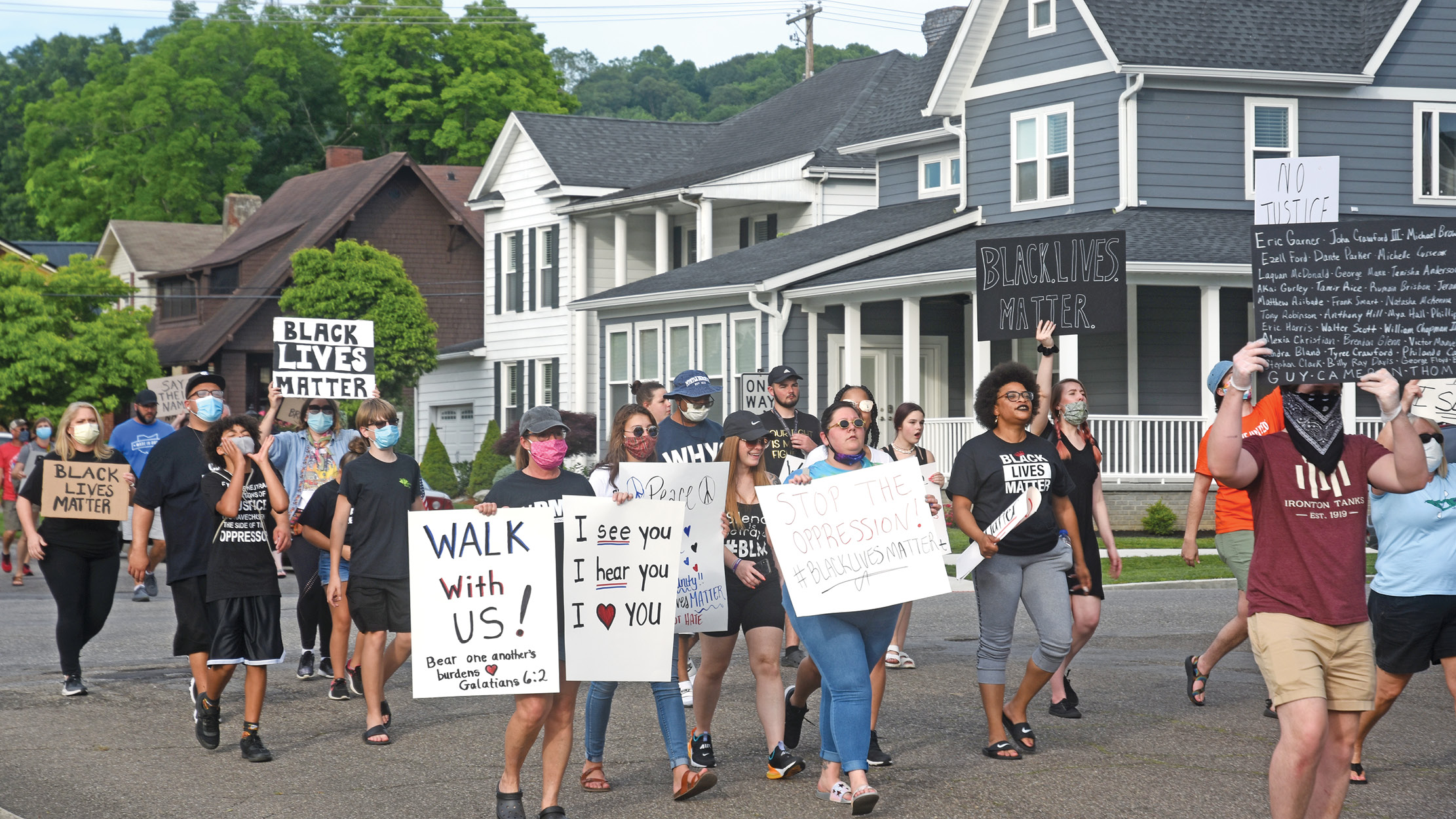 Hundreds take to streets of Ironton - The Tribune | The Tribune