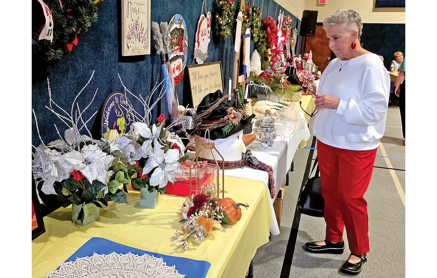 Child Welfare Club holds annual auction (WITH GALLERY) – irontontribune.com